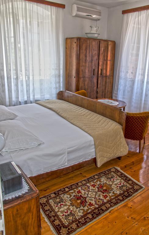 Marina Rooms Komiža Quarto foto